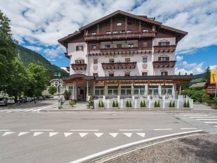 Hotel Union von außen - Kiebacher Wahlen