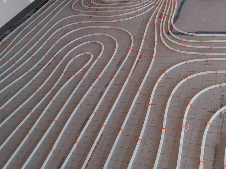 Riscaldamento a pavimento appena installato - Kiebacher Wahlen